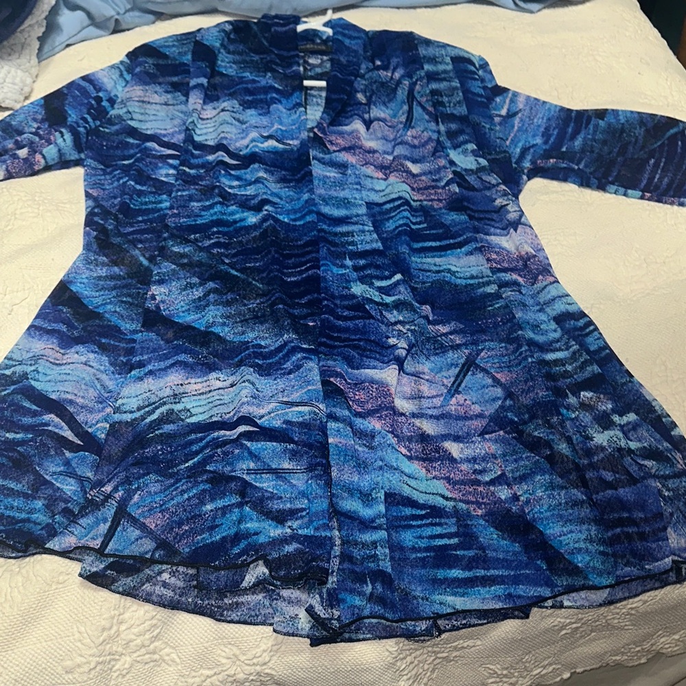 (Whispers) Blue Abstract buttonless open light ca… - image 5